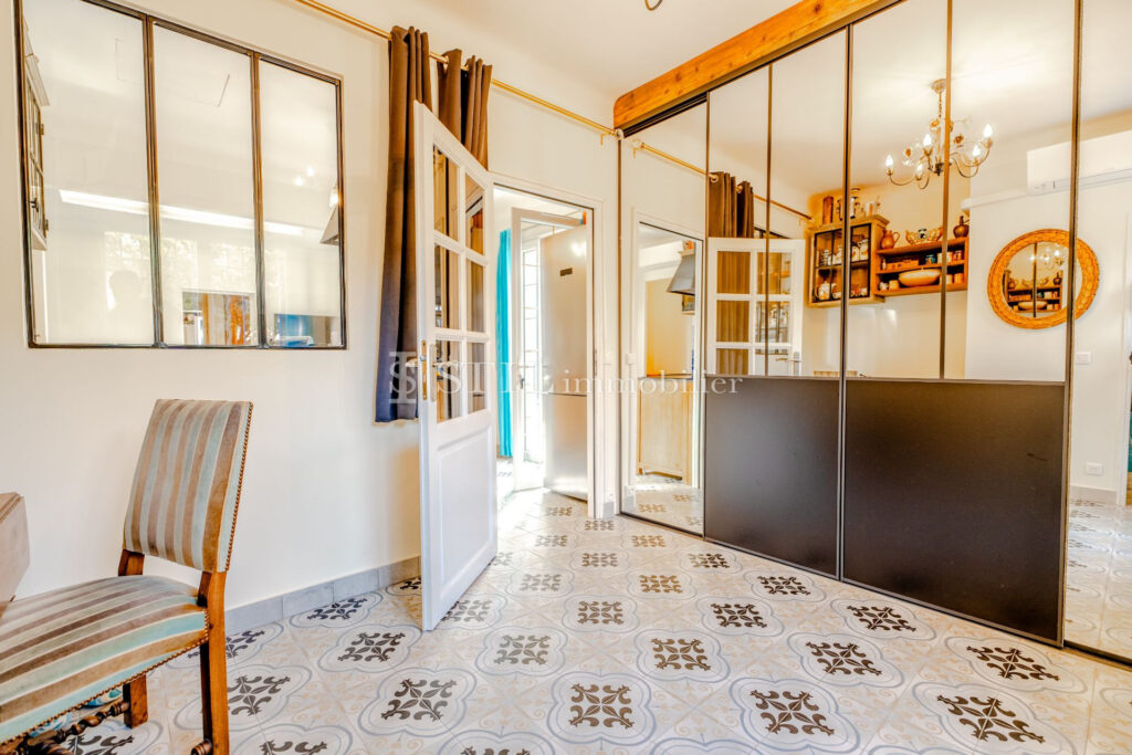 vente villa 6 Pièce(s) – 6 pièces – 4 chambres – 112.00 m²