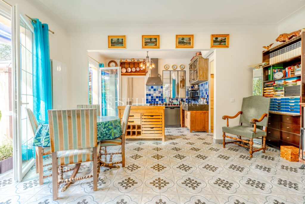 vente villa 6 Pièce(s) – 6 pièces – 4 chambres – 112.00 m²