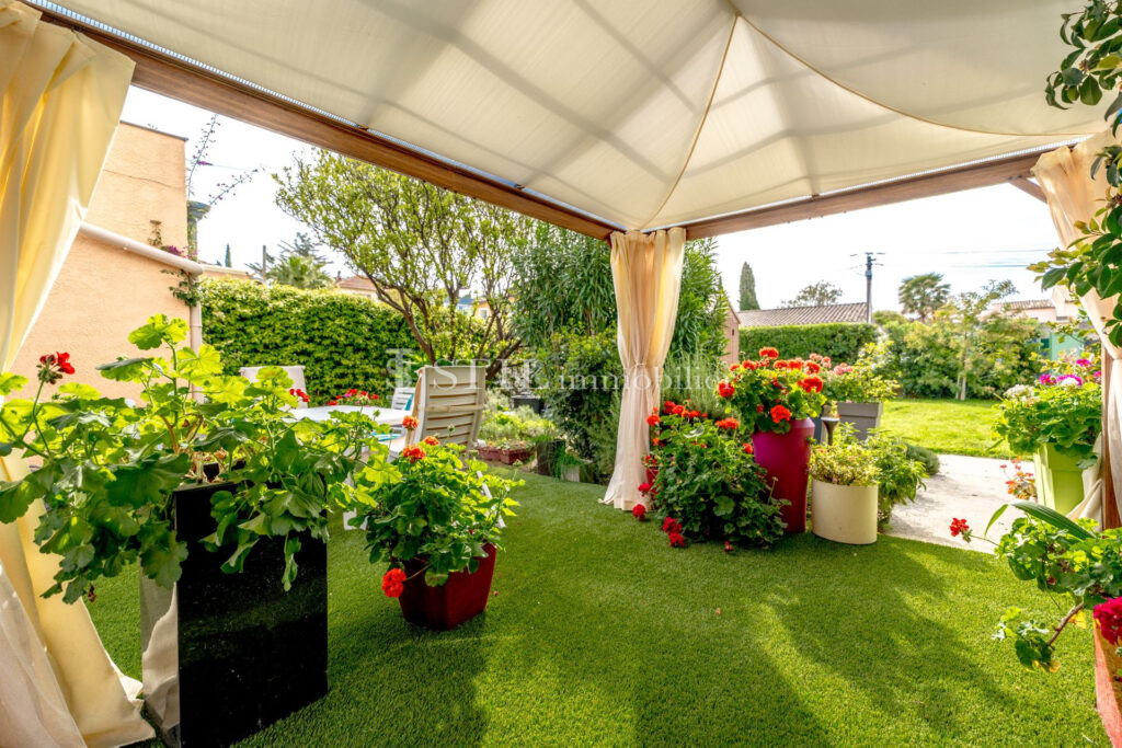 vente villa 6 Pièce(s) – 6 pièces – 4 chambres – 112.00 m²