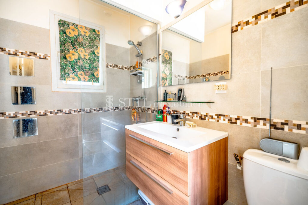 vente villa 5 Pièce(s) – 5 pièces – 4 chambres – 80.00 m²