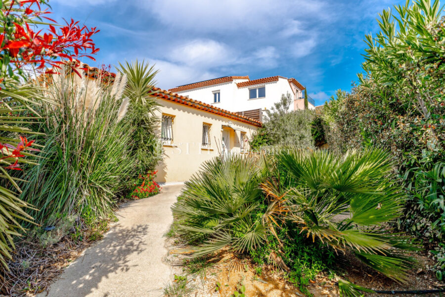 Maison à vendre à Sainte-maxime