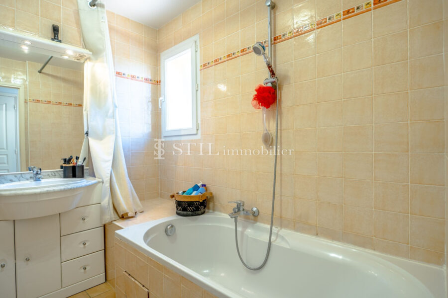 Maison à vendre à Les issambres