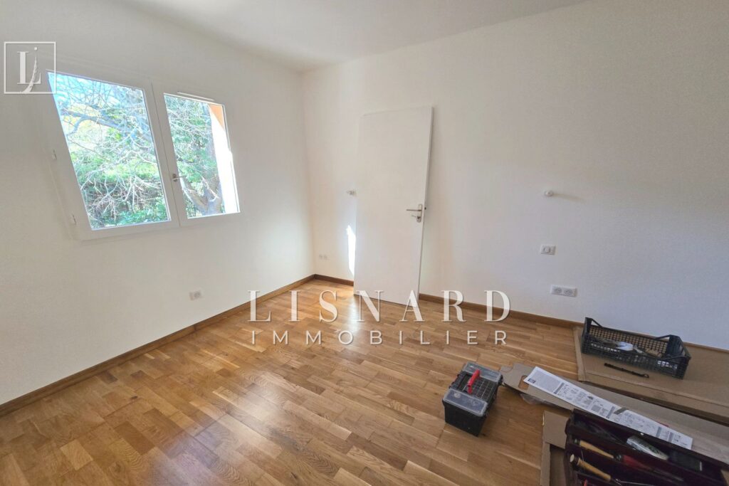 vente villa 4 Pièce(s) – 4 pièces – 3 chambres – 96.35 m²