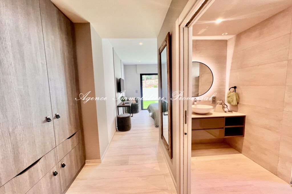 vente villa 5 Pièce(s) – 5 pièces – 4 chambres – 400.00 m²