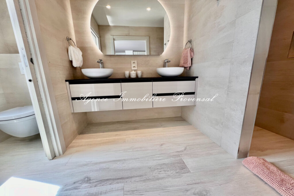 vente villa 5 Pièce(s) – 5 pièces – 4 chambres – 400.00 m²