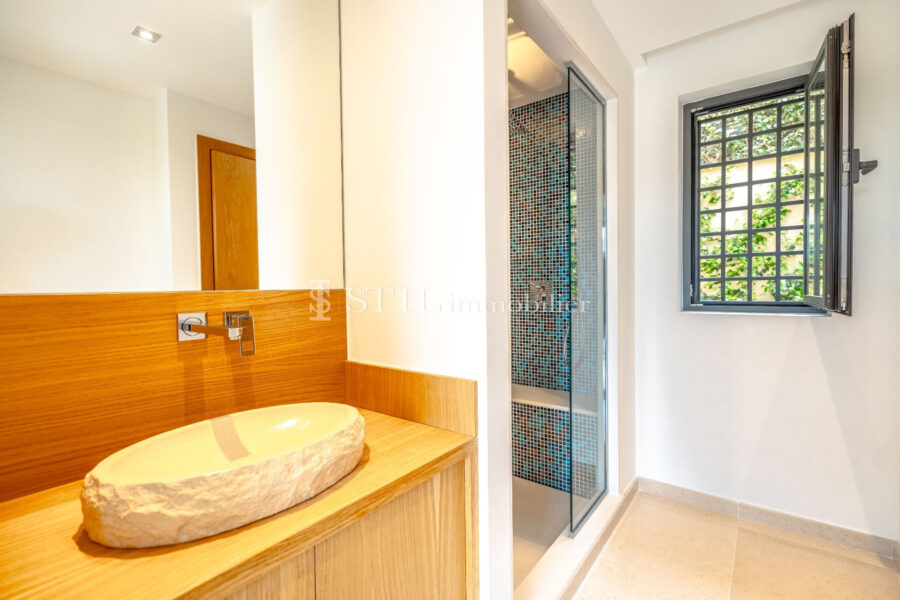 Maison à vendre à Sainte-maxime