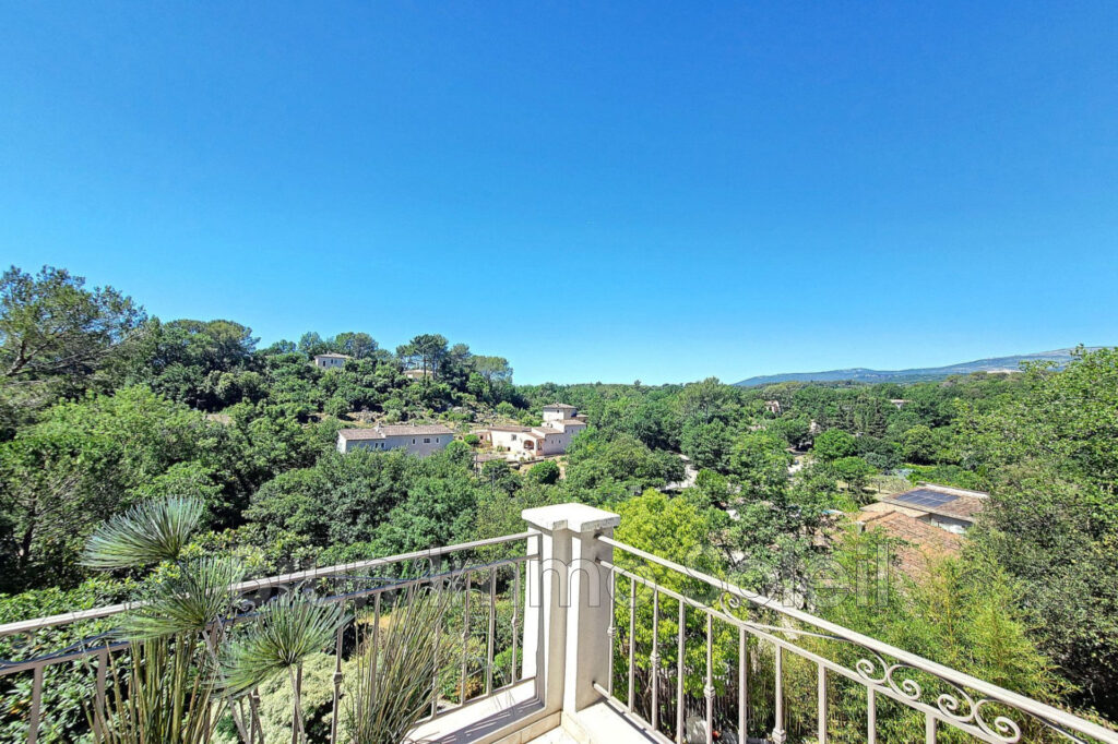 roquefort les pins Belle propriété sur le secteur de roquefort – NR pièces – 6 chambres – 4  – 333.00 m²