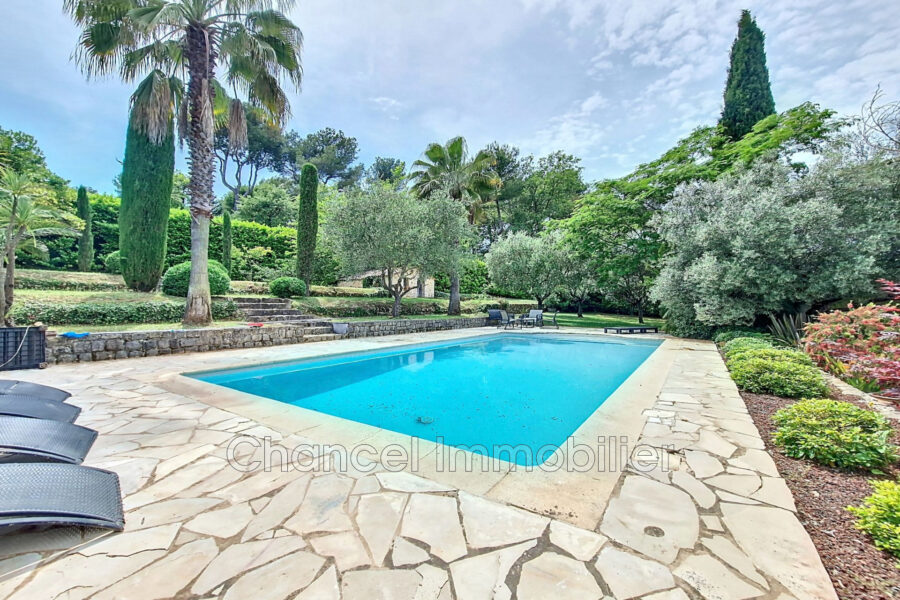 Maison à vendre à Valbonne