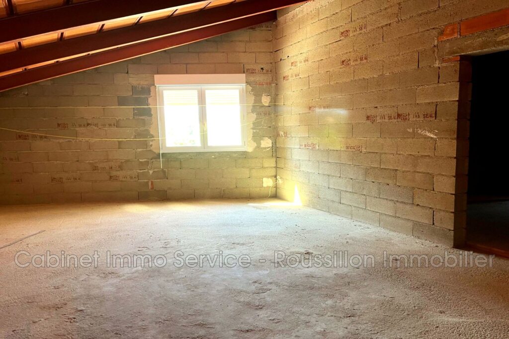 vente maison de ville 5 Pièce(s) – 5 pièces – 3 chambres – 117.00 m²