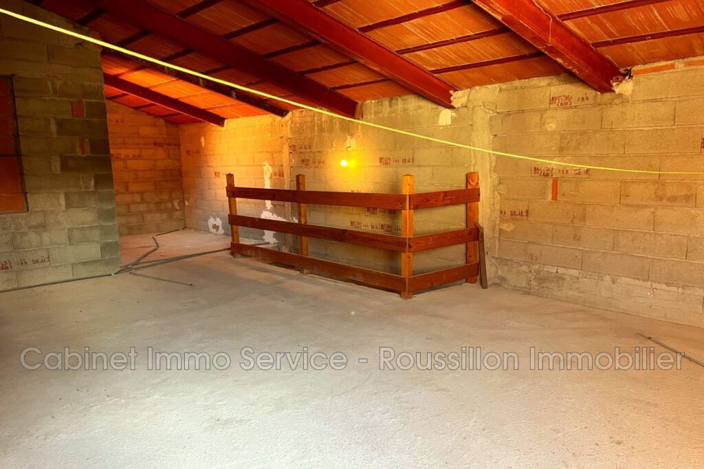 vente maison de ville 5 Pièce(s) – 5 pièces – 3 chambres – 117.00 m²