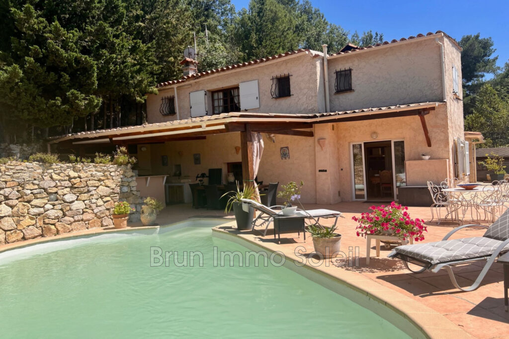 ASPREMONT 06 hauteur nice   agence BRUN IMMO SOLEIL  7 Boulev – 6 pièces – 4 chambres – 180.00 m²