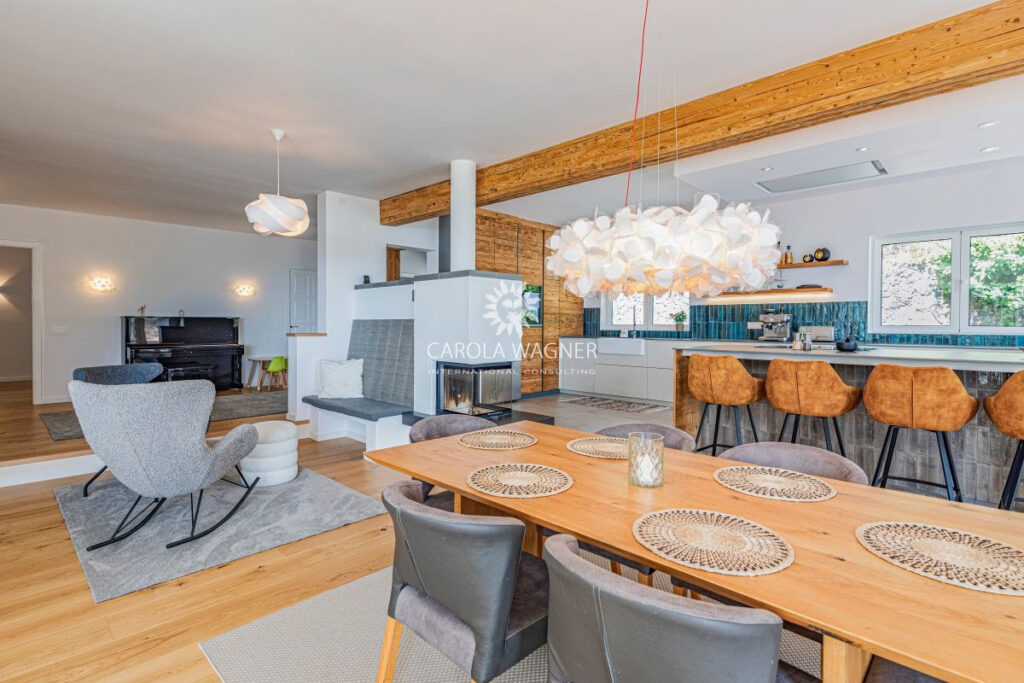 vente propriété 12 Pièce(s) – 12 pièces – 8 chambres – 550.00 m²