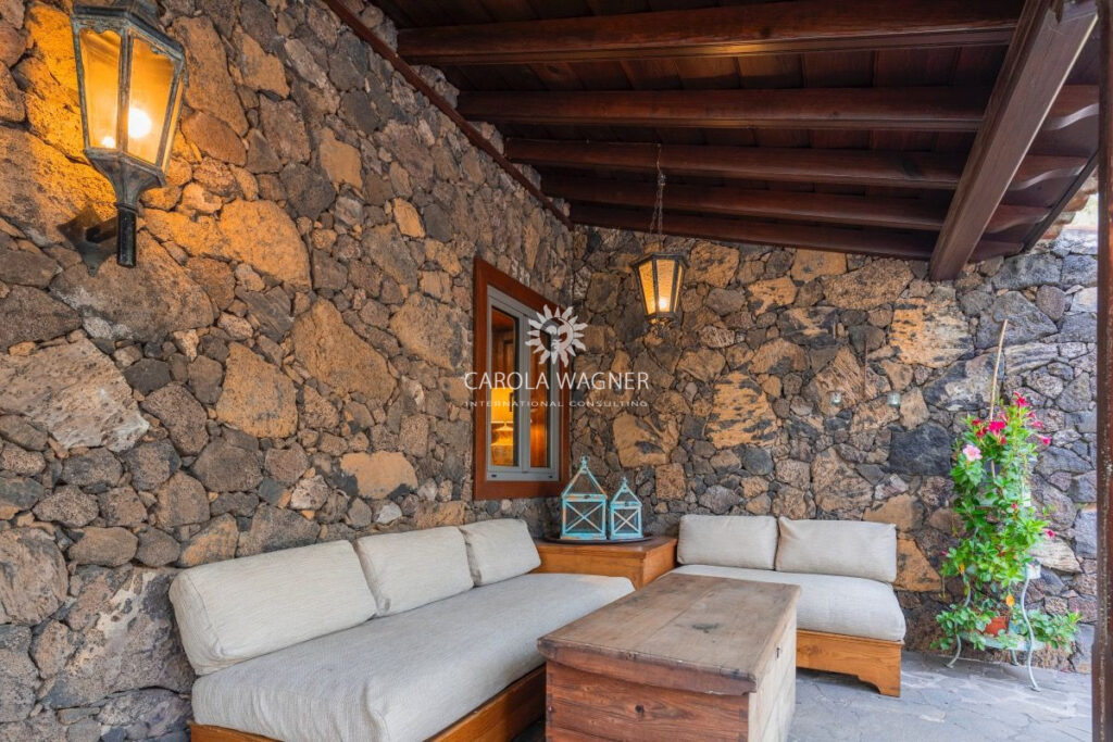 vente propriété 12 Pièce(s) – 12 pièces – 8 chambres – 550.00 m²