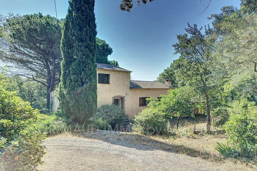 Maison à vendre à La garde-freinet