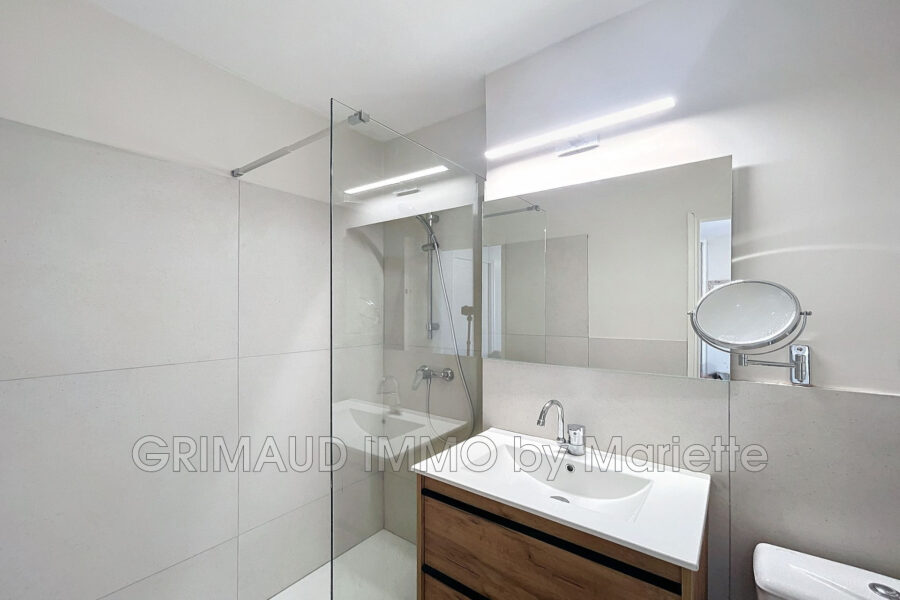 Appartement à vendre à Port grimaud