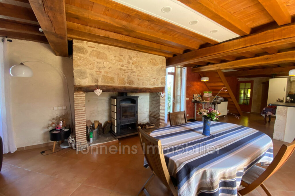 vente maison en pierre 4 Pièce(s) – 4 pièces – 3 chambres – 149.00 m²