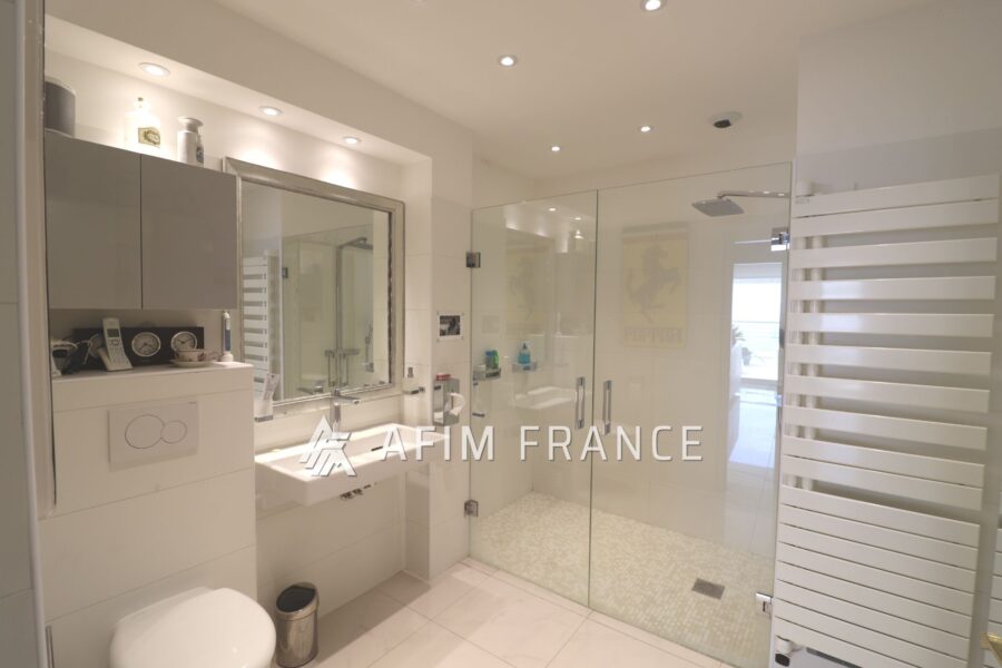 Appartement à vendre à Eze