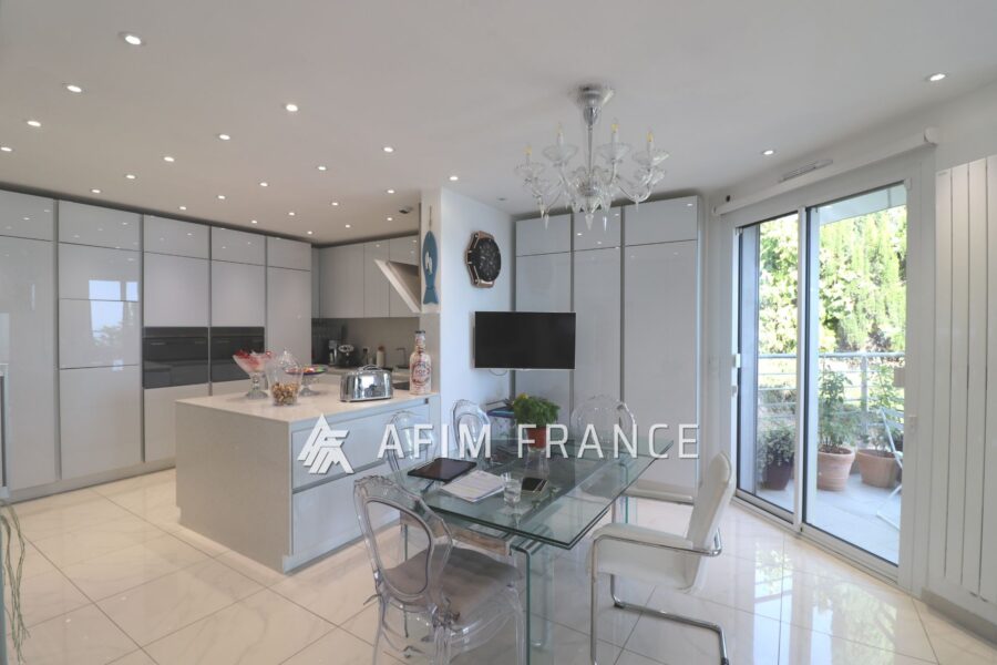 Appartement à vendre à Eze