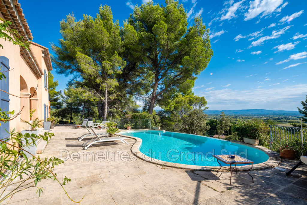 vente maison contemporaine – NR pièces – 5 chambres – 297.00 m²