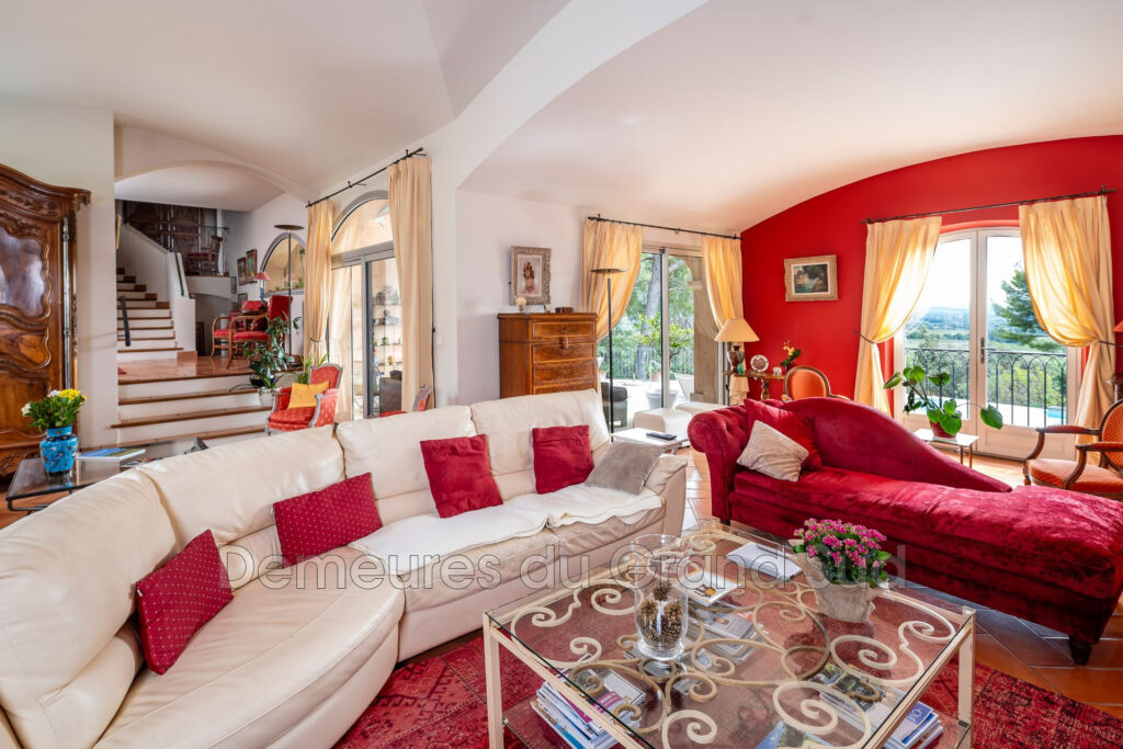 vente maison contemporaine – NR pièces – 5 chambres – 297.00 m²