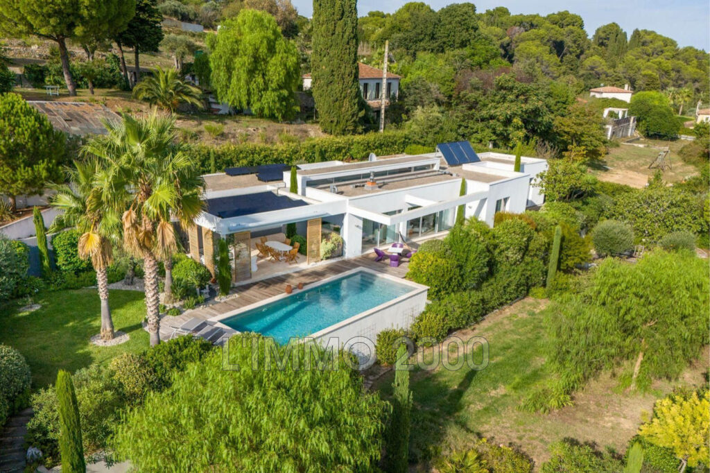 vente villa contemporaine 8 Pièce(s) – 8 pièces – 6 chambres – 306.00 m²