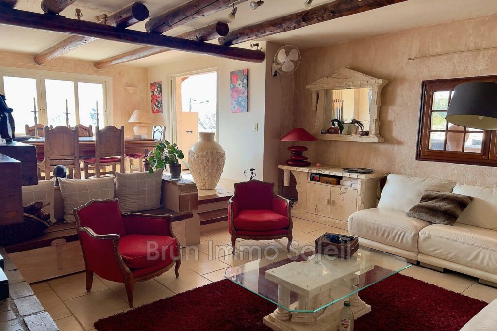 ASPREMONT 06 hauteur nice   agence BRUN IMMO SOLEIL  7 Boulev – 6 pièces – 4 chambres – 180.00 m²