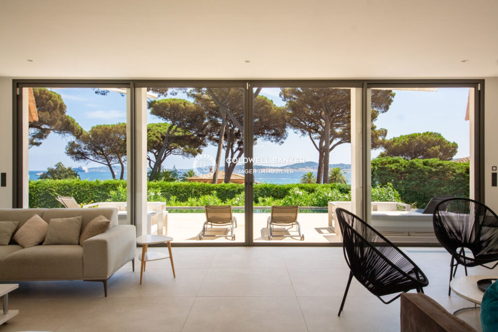 vente villa 6 Pièce(s) – 6 pièces – 5 chambres – 240.00 m²