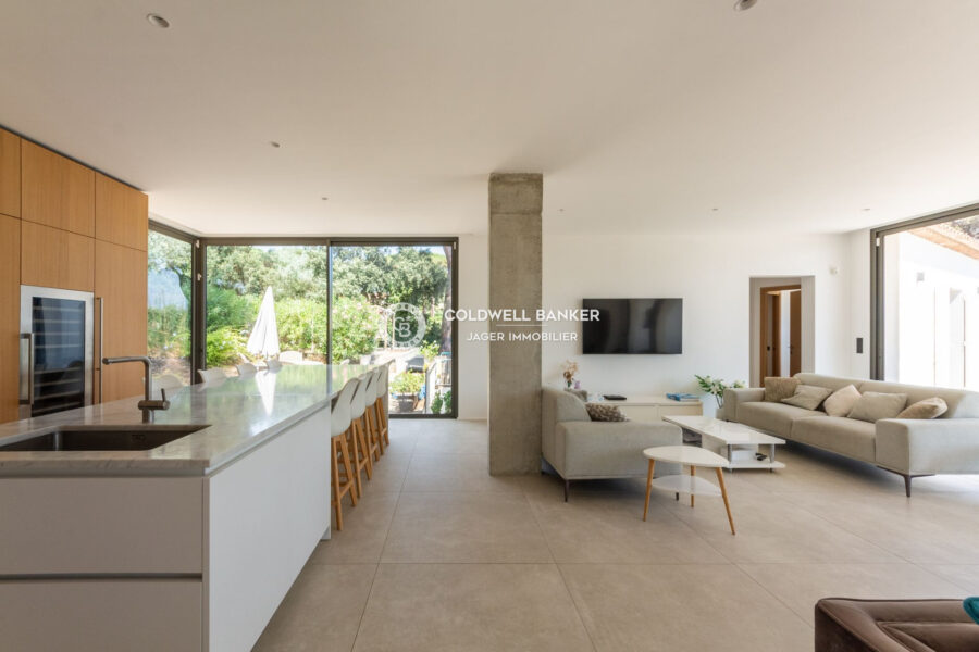 Maison à vendre à Grimaud