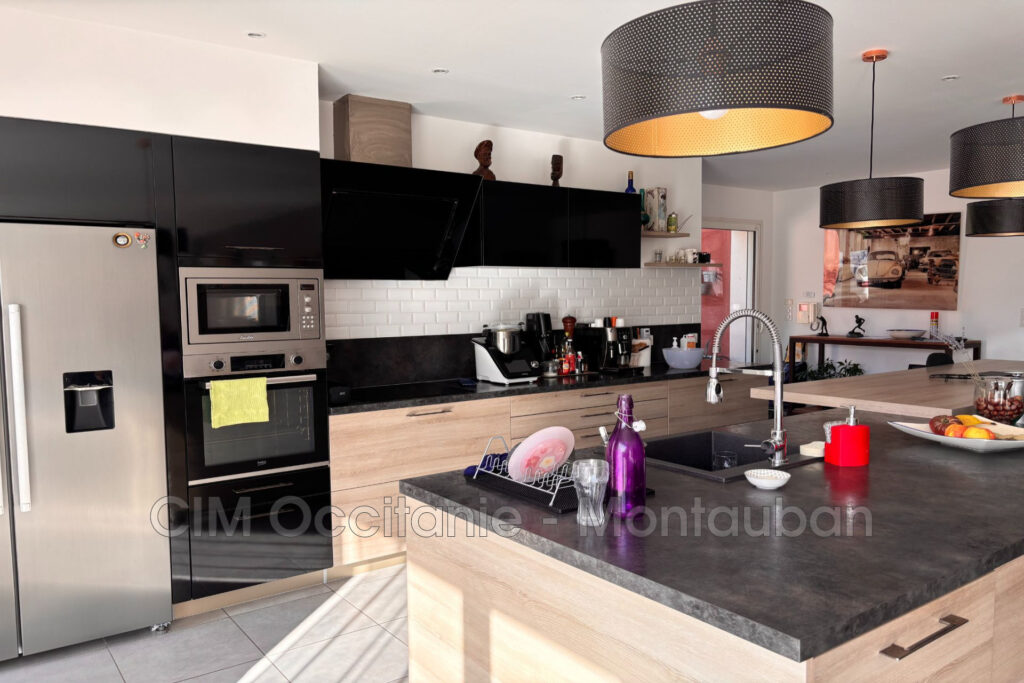 vente villa contemporaine 5 Pièce(s) – 5 pièces – 4 chambres – 180.00 m²