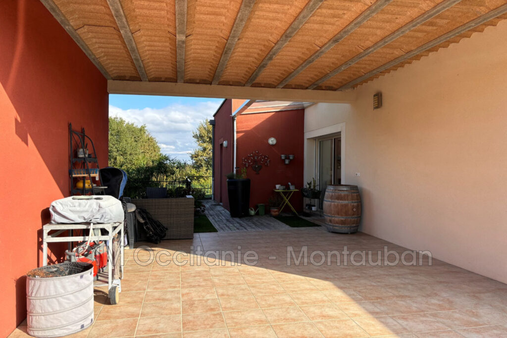 vente villa contemporaine 5 Pièce(s) – 5 pièces – 4 chambres – 180.00 m²