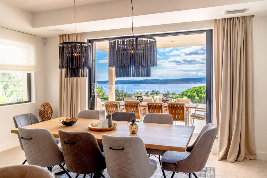Maison à vendre à Sainte-Maxime — Vue mer — photo 6