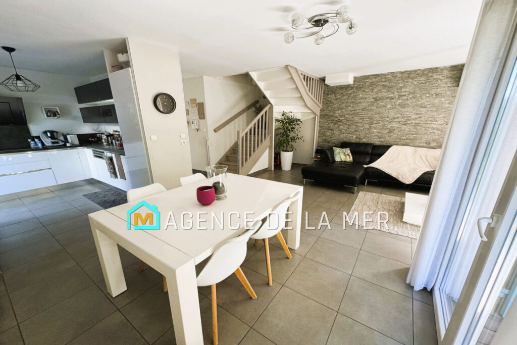 vente maison 4 Pièce(s) – 4 pièces – 3 chambres – 82.17 m²