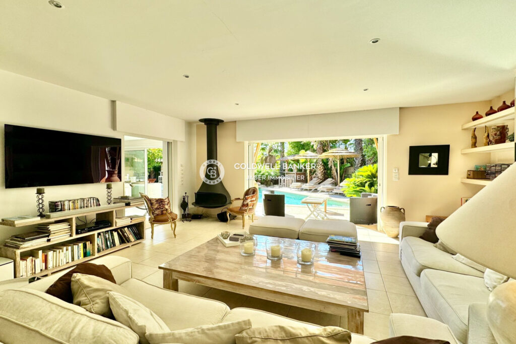 vente maison 6 Pièce(s) – 6 pièces – 4 chambres – 4  – 150.00 m²