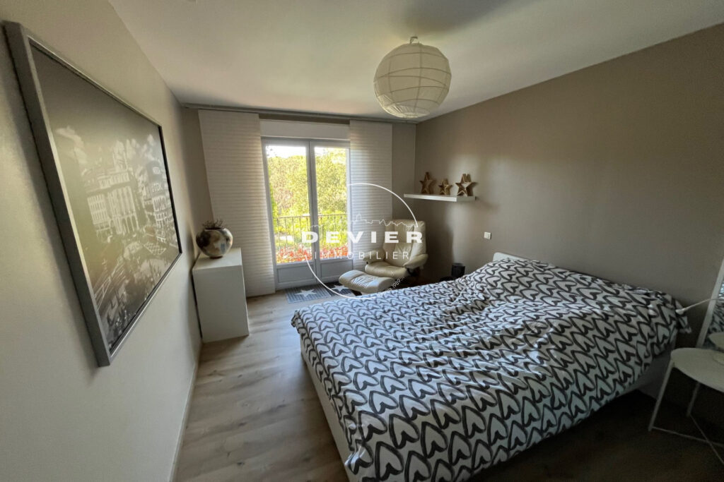 vente maison 6 Pièce(s) – 6 pièces – 5 chambres – 180.00 m²