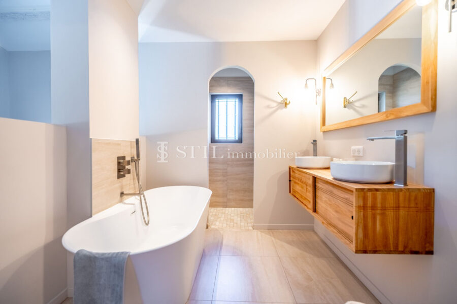 Maison à vendre à Sainte-maxime