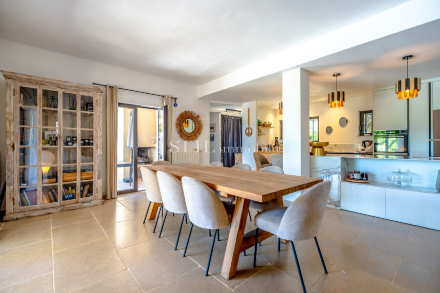 Maison à vendre à Sainte-maxime