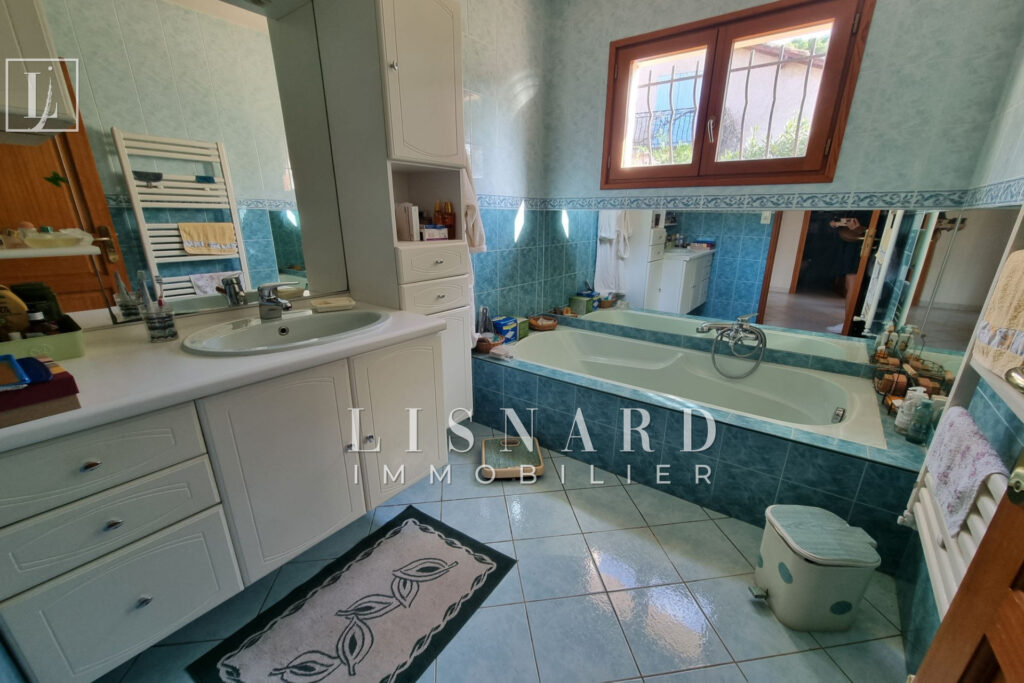 vente maison 4 Pièce(s) – 4 pièces – 3 chambres – 120.00 m²