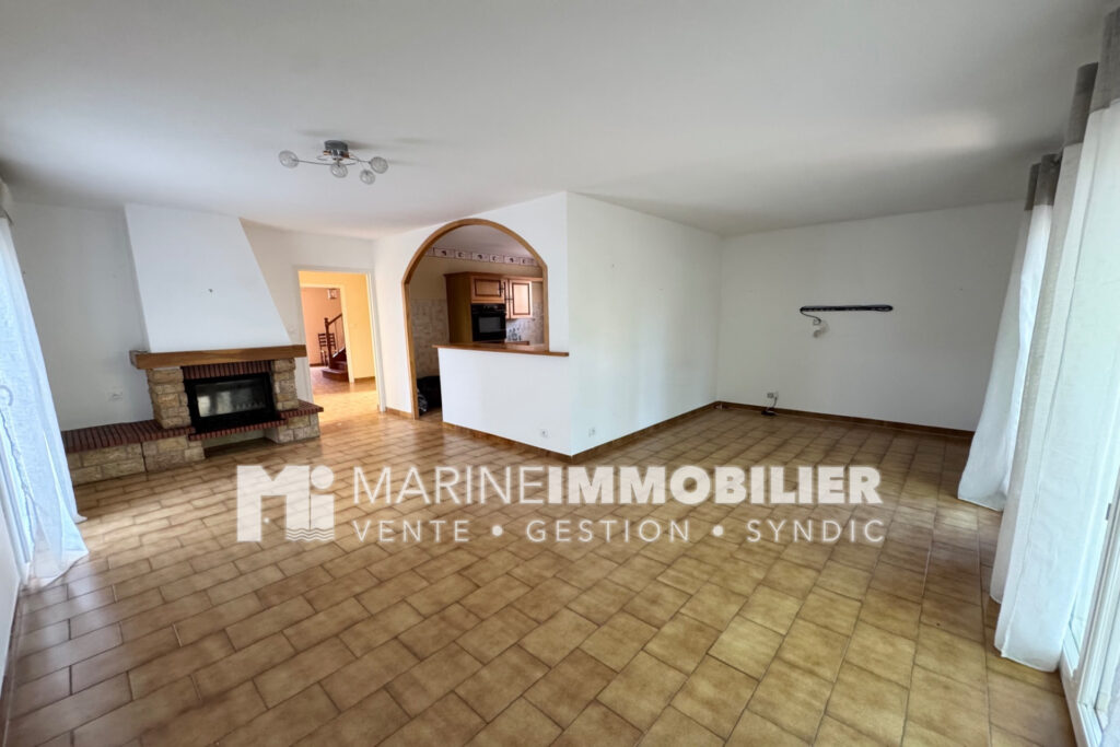 vente maison 4 Pièce(s) – 4 pièces – 3 chambres – 4  – 114.00 m²