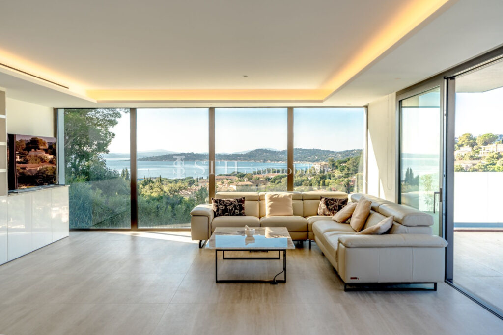 vente villa 8 Pièce(s) – 8 pièces – 5 chambres – 4  – 297.00 m²