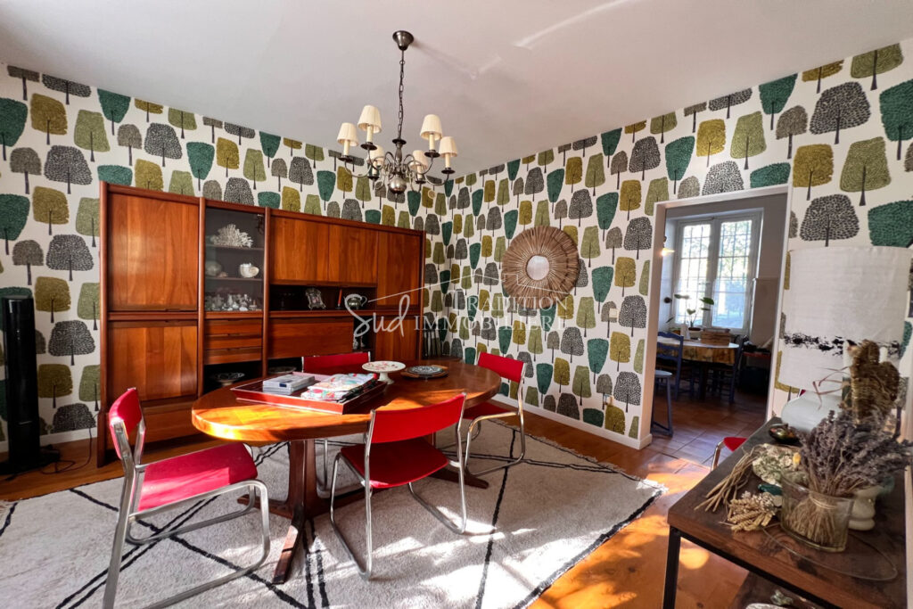 vente maison de village 6 Pièce(s) – 6 pièces – 4 chambres – 120.00 m²