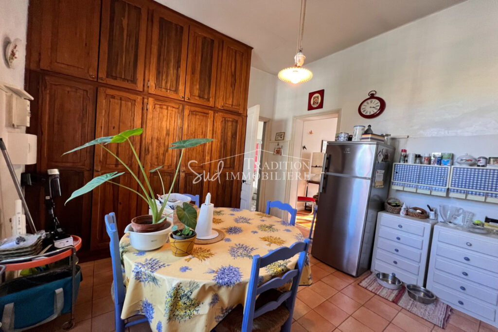 vente maison de village 6 Pièce(s) – 6 pièces – 4 chambres – 120.00 m²