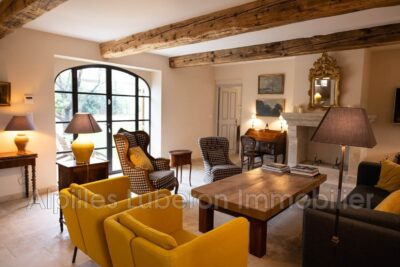 location saisonnière villa provençale 5 Pièce(s) – 5 pièces – 3 chambres – 170.00 m²