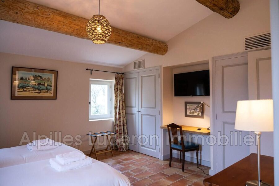 Maison à louer à Eygalières