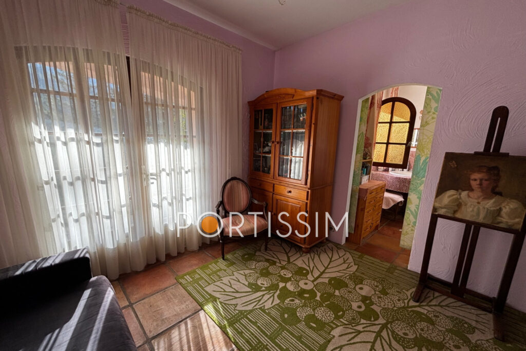 Tourrettes-Levens / villa individuelle au calme / jardin 4500m – 4 pièces – 3 chambres – 150.00 m²