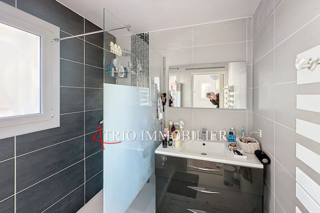 vente appartement 4 Pièce(s) – 4 pièces – 3 chambres – 100.00 m²