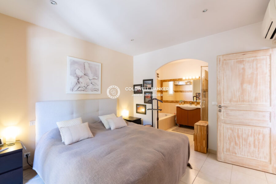 Maison à vendre à Sainte-maxime