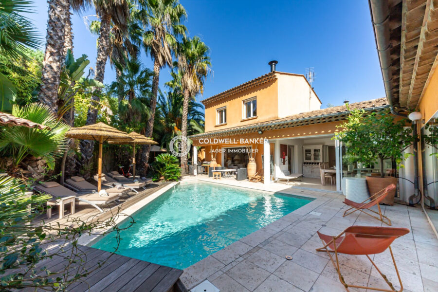 Maison à vendre à Sainte-maxime