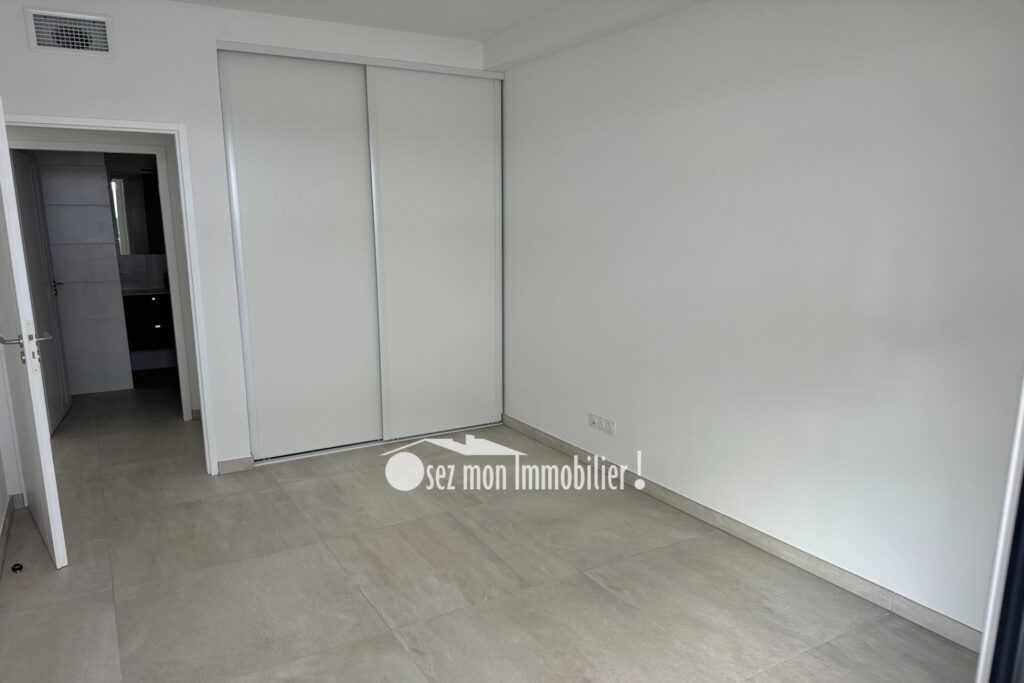 vente appartement 4 Pièce(s) – 4 pièces – 3 chambres – 103.97 m²