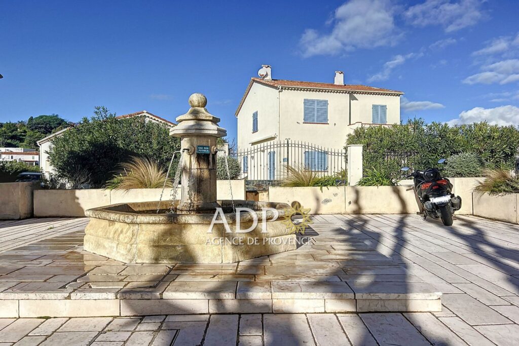 vente maison 5 Pièce(s) – 5 pièces – 4 chambres – 141.24 m²