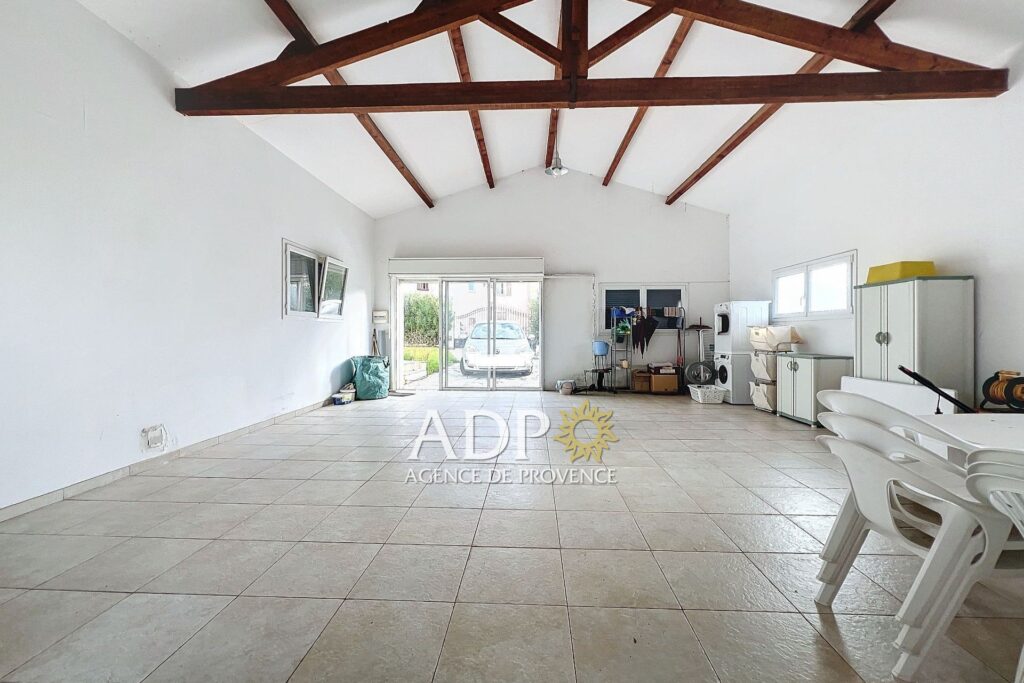 vente maison 5 Pièce(s) – 5 pièces – 4 chambres – 141.24 m²